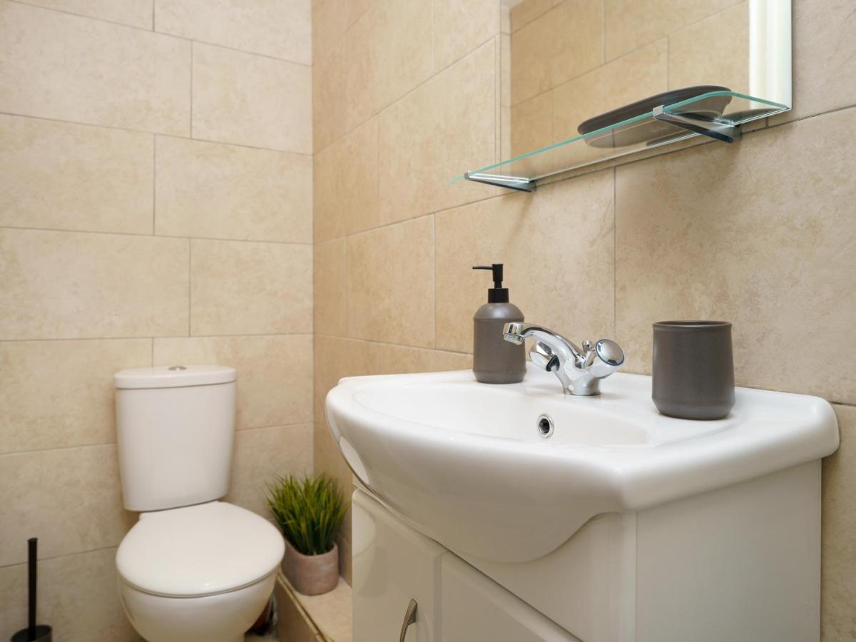 לונדון Kensington Nest Serviced Studio 2 מראה חיצוני תמונה